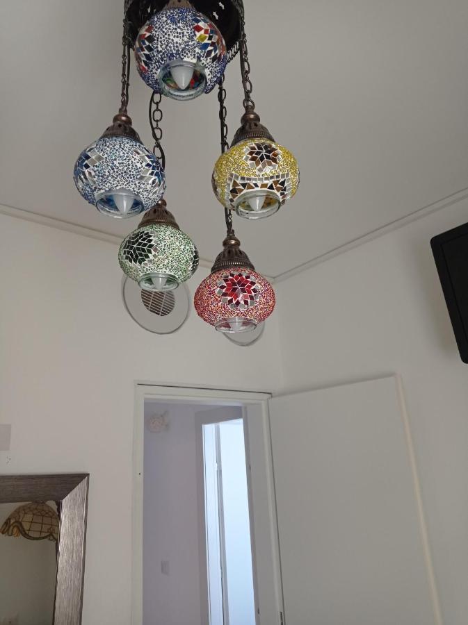 New! Great Location! Vibrant Downtown, Talpiot Market, Flea Market, Carmel Beach, Close To Everywhere Leilighet Haifa Eksteriør bilde